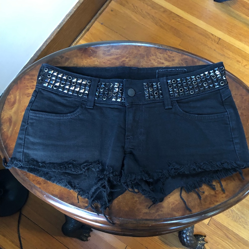 Siwy Camilla Cutoff Shorts In Pharaoh’s Kiss 26